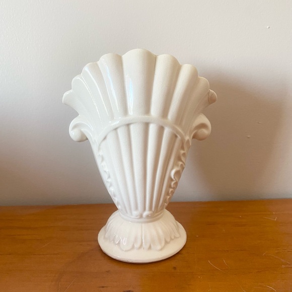 Hand Painted Japanese Vase - Picture 3 of 7